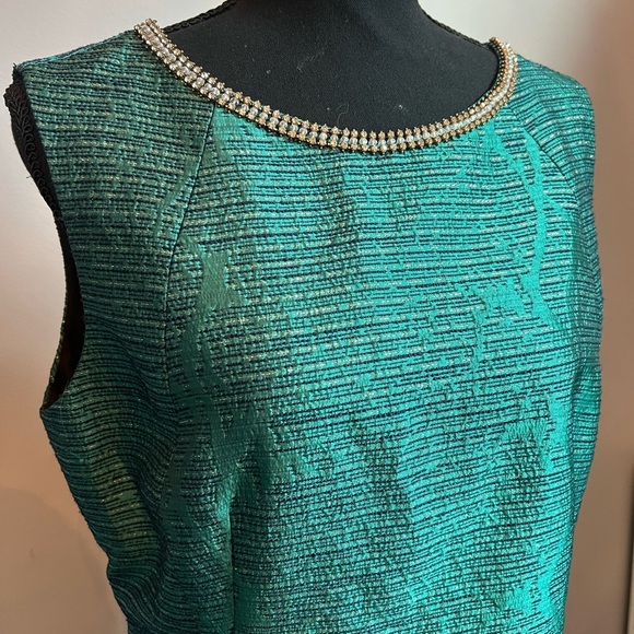 Tahari by ASL Crystal Beaded Neck Jacquard Sheath Dress Size 12 Emerald Green - Picture 5 of 6